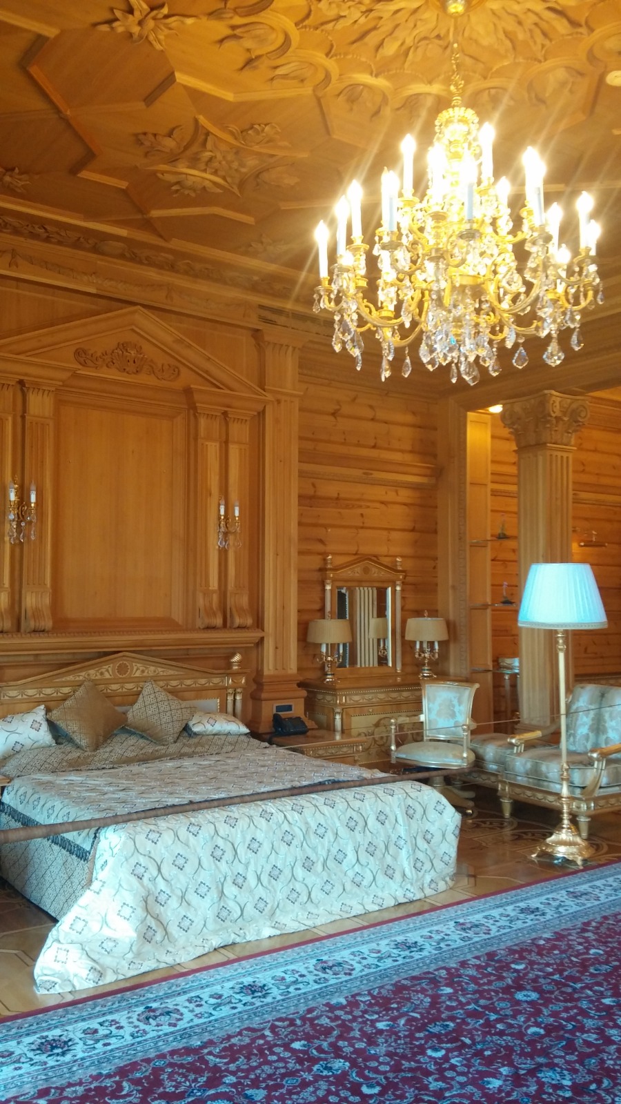 Bedroom at Mezhyhirya Residence