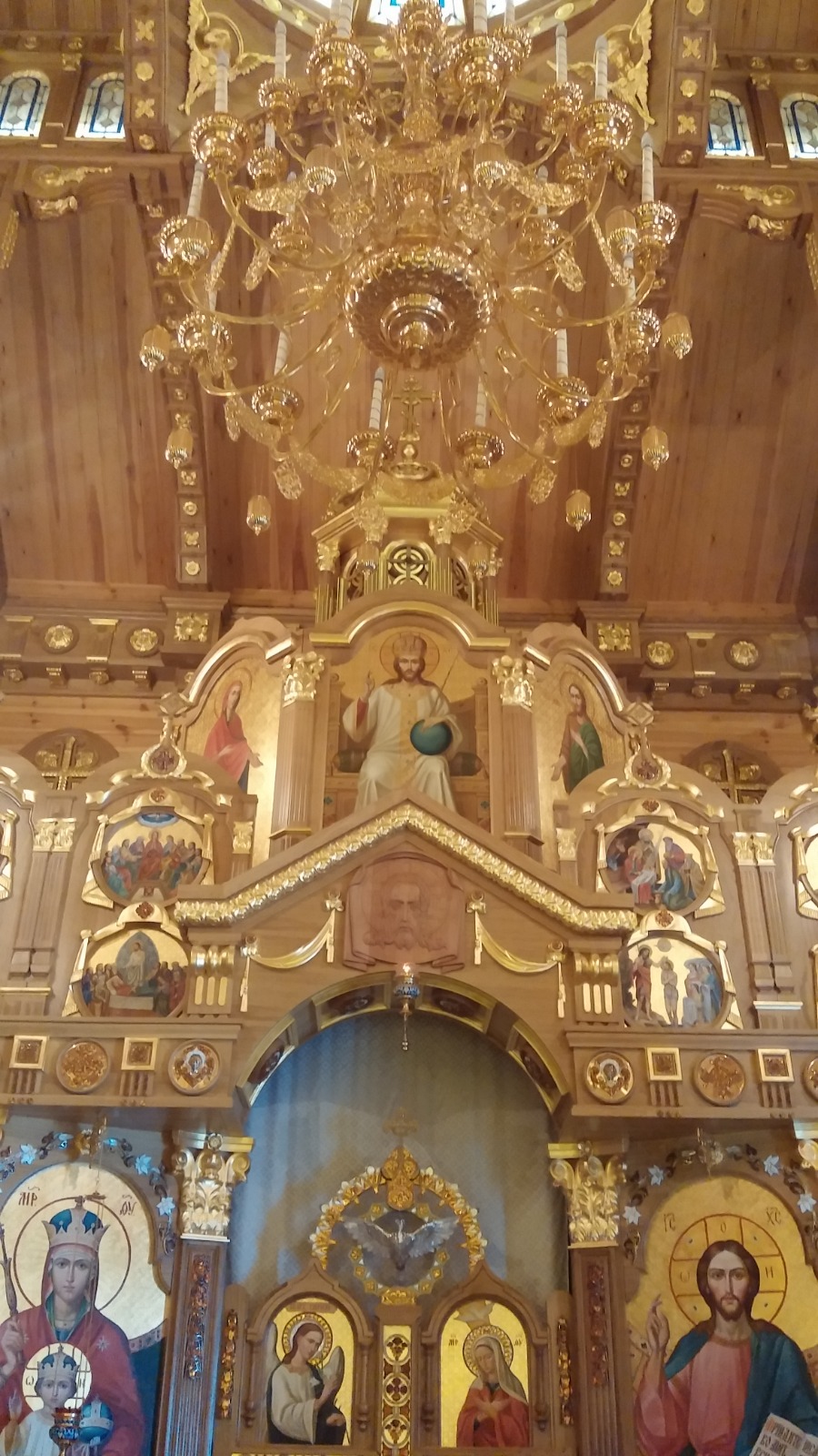 Private chapel at Mezhyhirya Residence